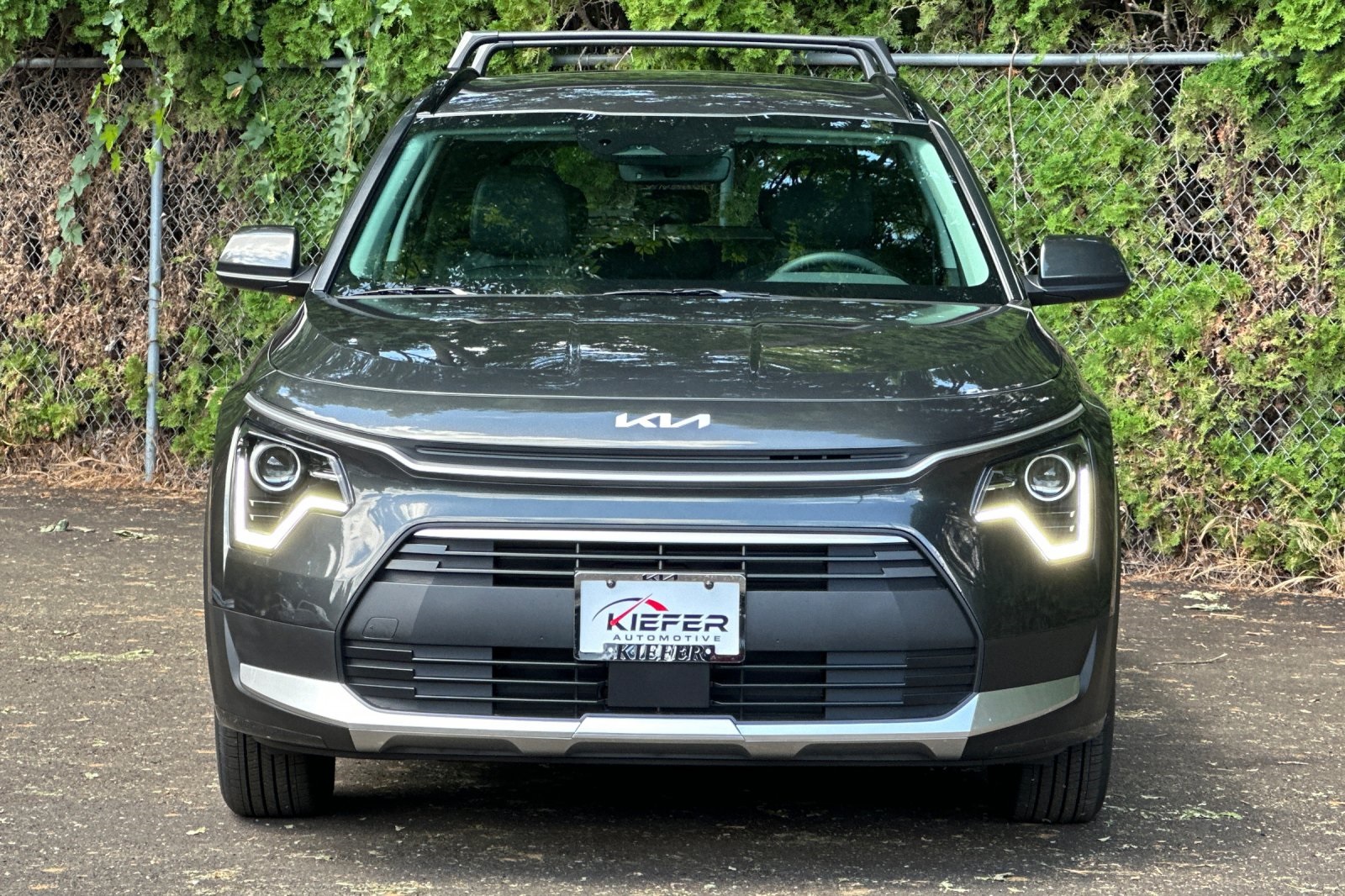 2025 Kia Niro EX Touring photo 4
