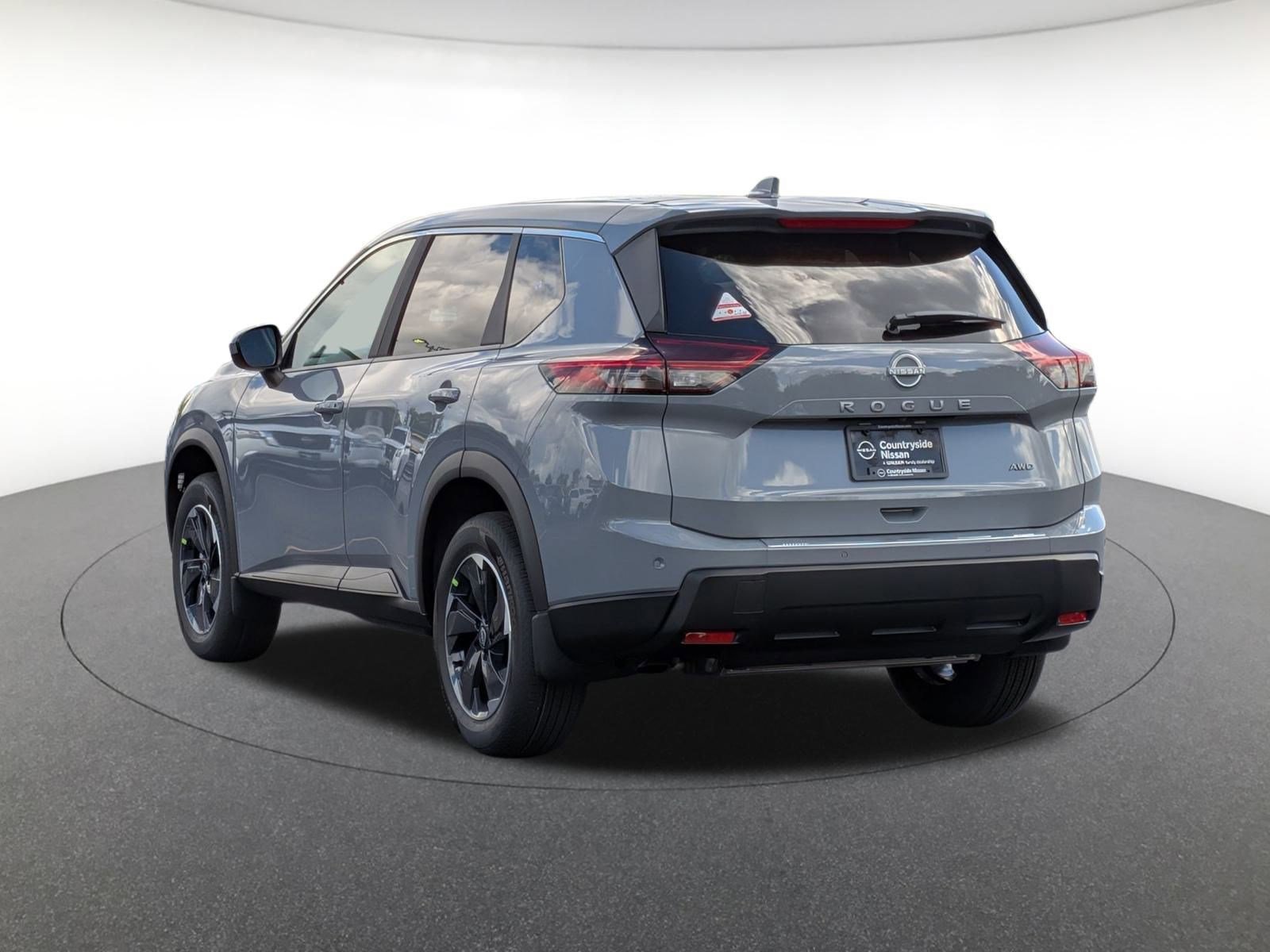 2026 Nissan Rogue SV photo 7