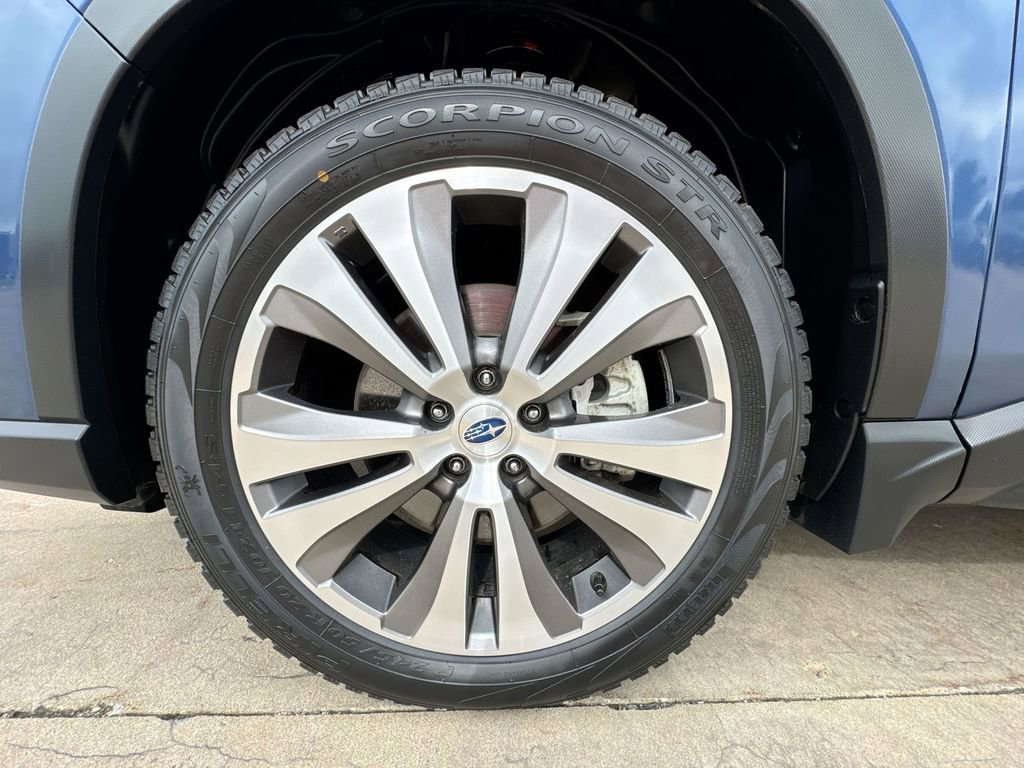 2021 Subaru Ascent Limited photo 32