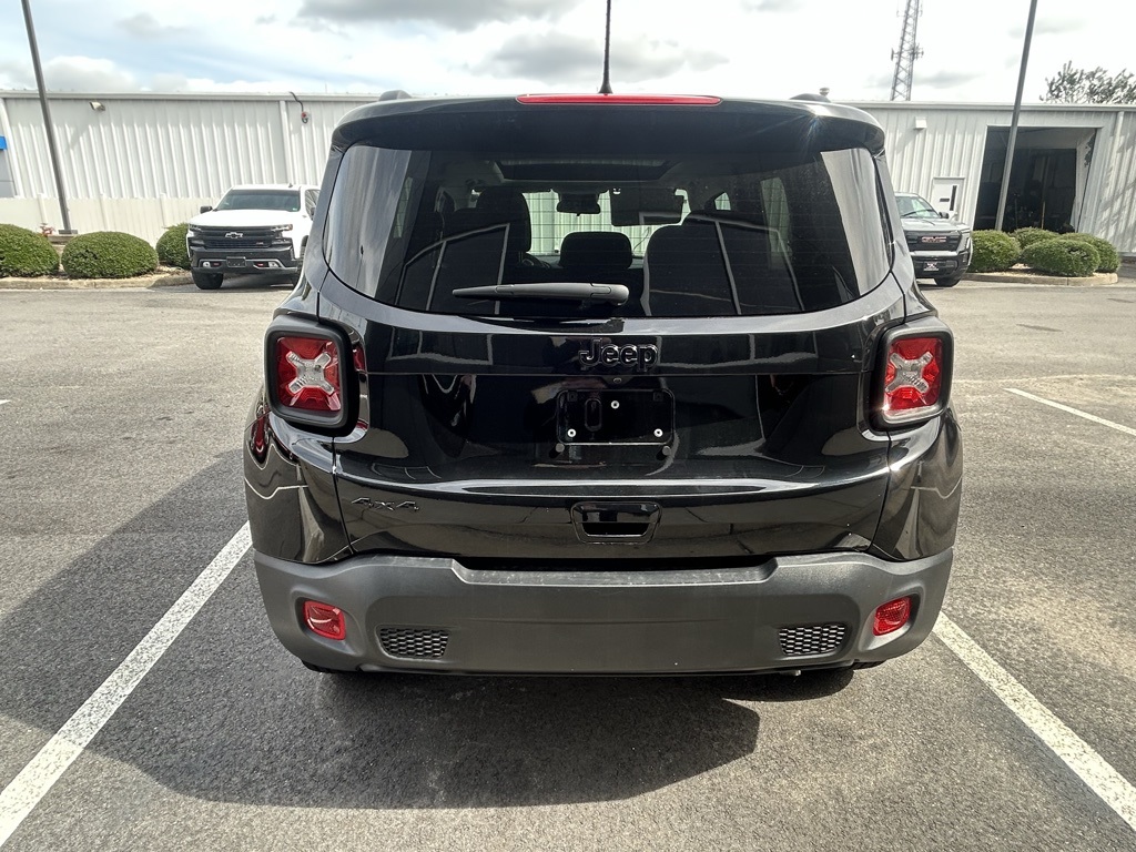 2023 Jeep Renegade Latitude Upland photo 4