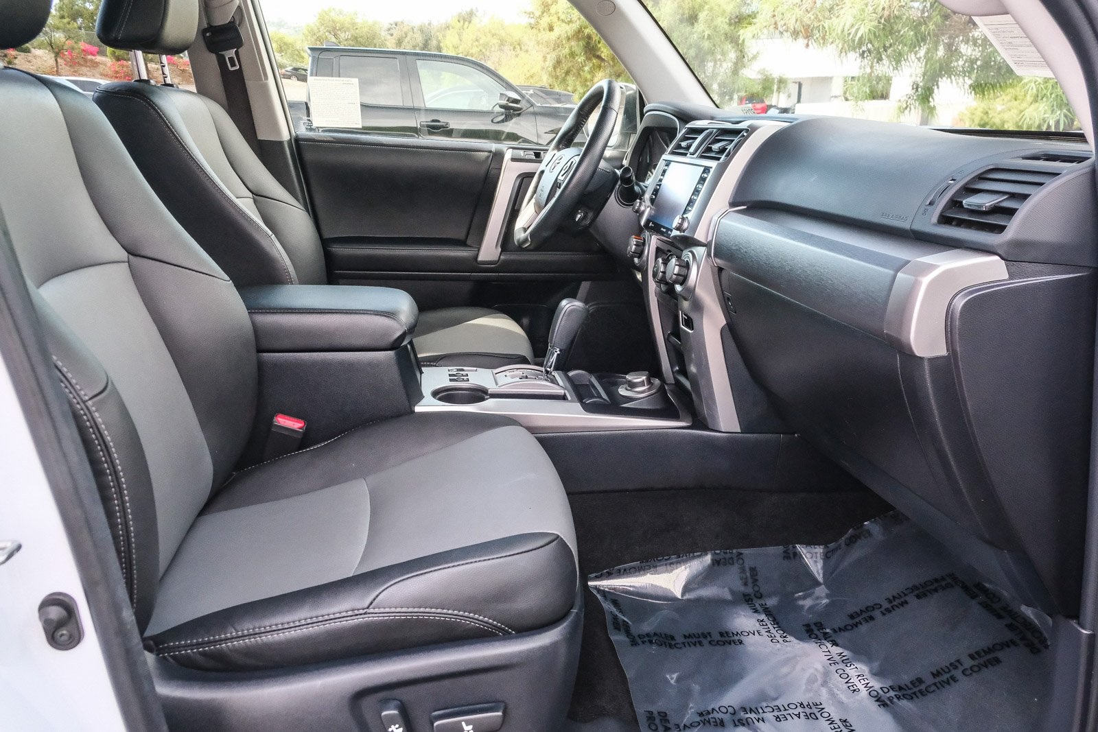 2024 Toyota 4Runner SR5 Premium photo 9