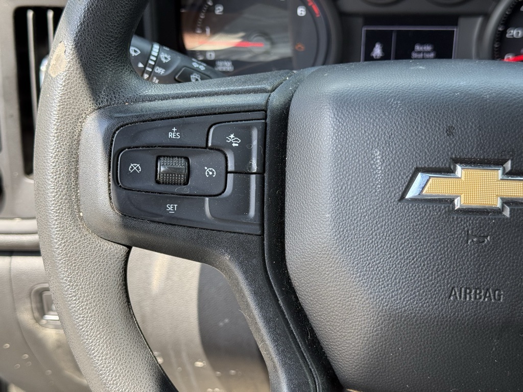 2024 Chevrolet Silverado 2500HD Custom photo 15