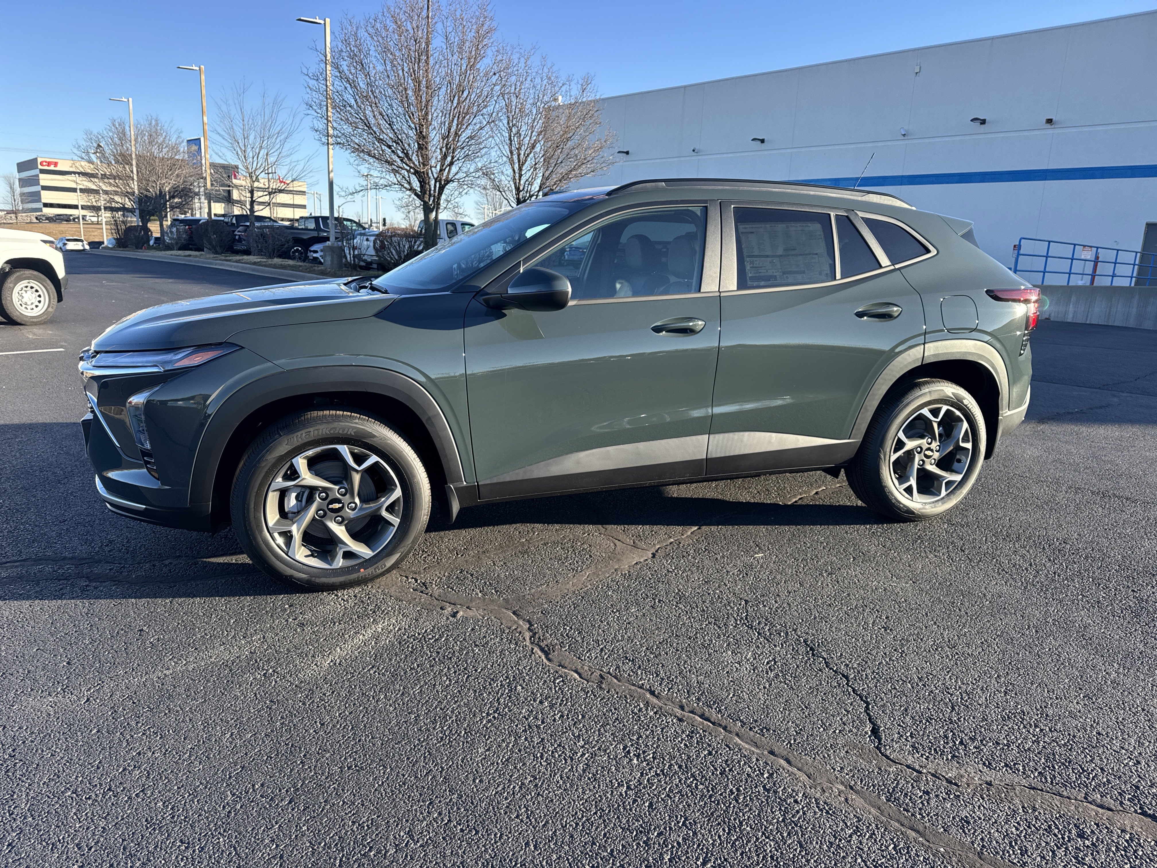 2026 Chevrolet Trax LT's photo