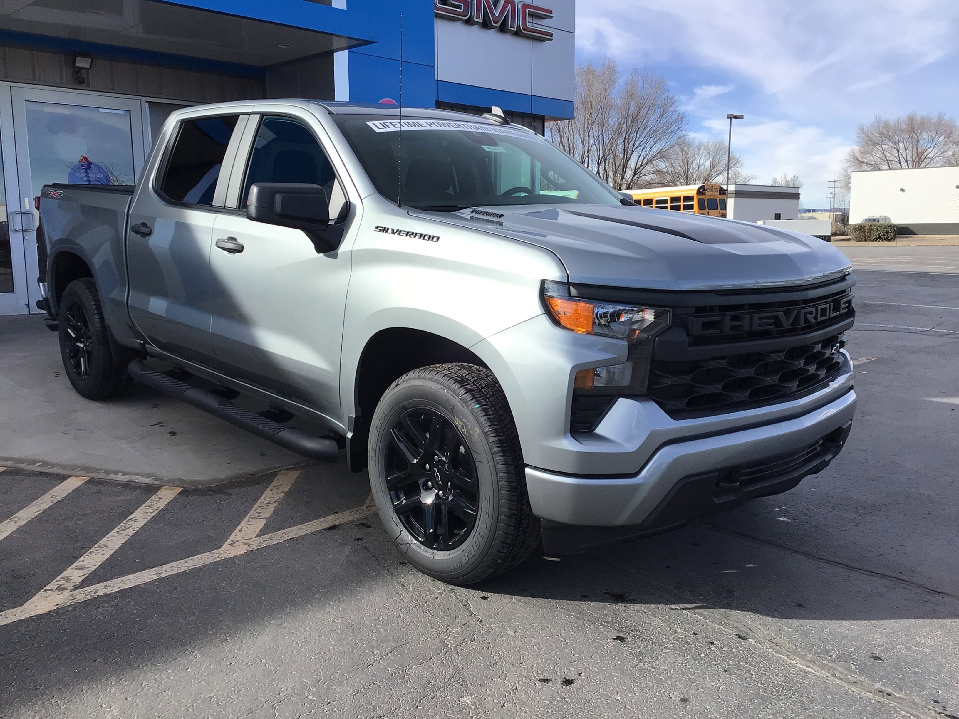 2026 Chevrolet Silverado 1500 Custom's photo