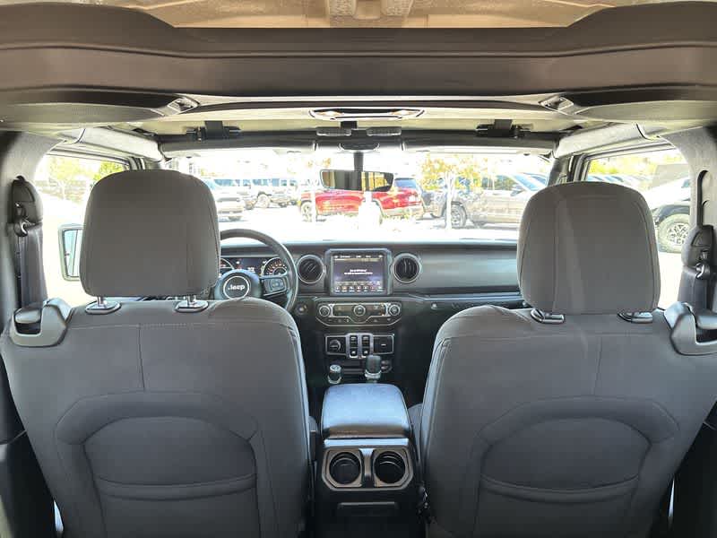 2022 Jeep Wrangler Willys photo 16