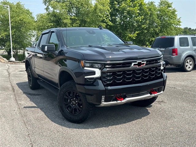 2023 Chevrolet Silverado 1500 ZR2 photo 2