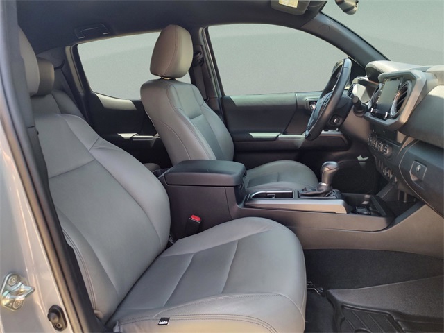 2020 Toyota RAV4 TRD Off-Road photo 28