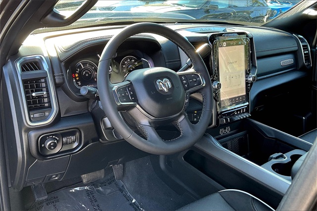 2025 Ram 3500 Laramie photo 6
