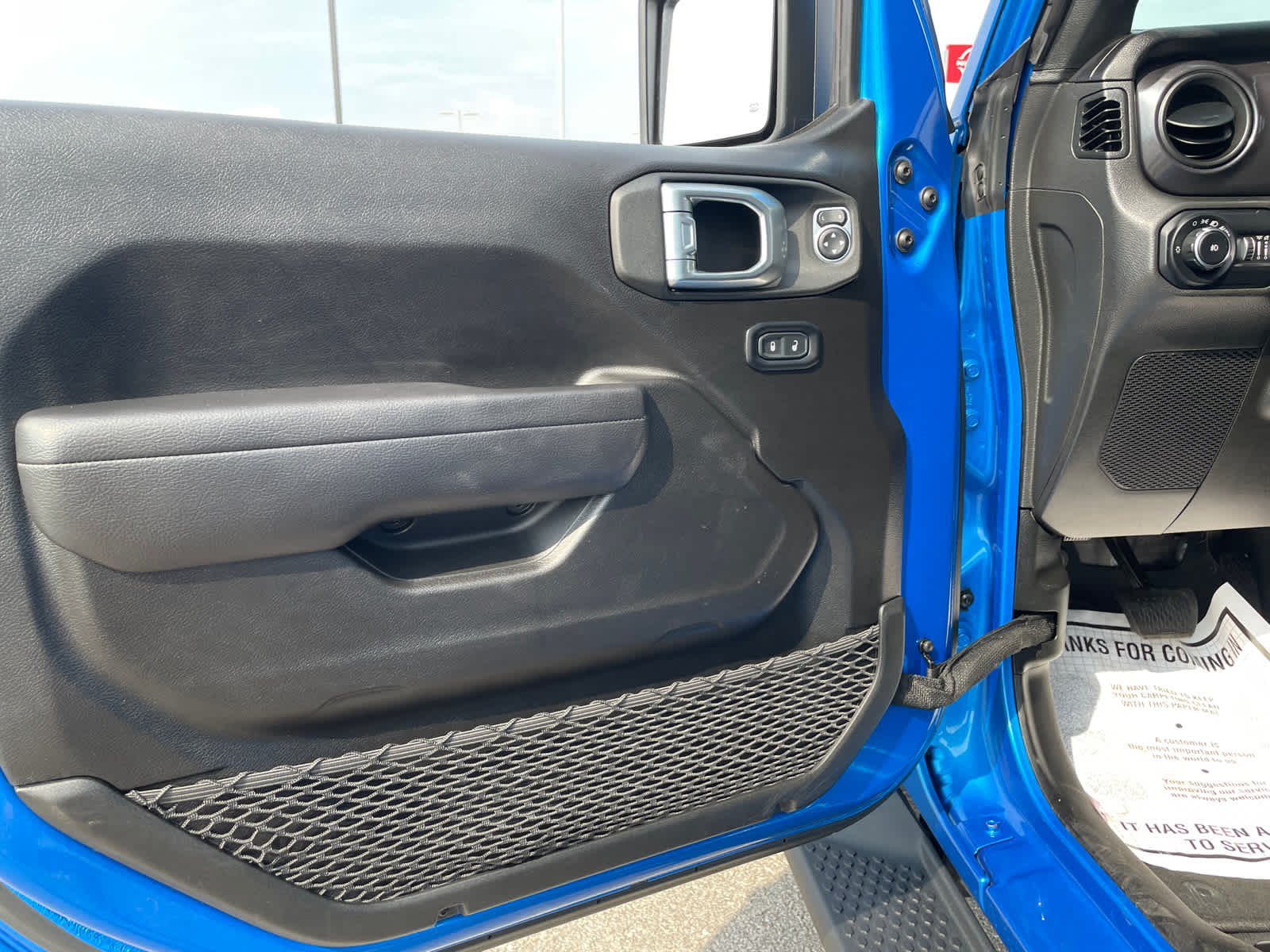 2022 Jeep Wrangler Unlimited Sport Altitude photo 18