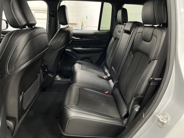 2024 Jeep Grand Cherokee Altitude X photo 24