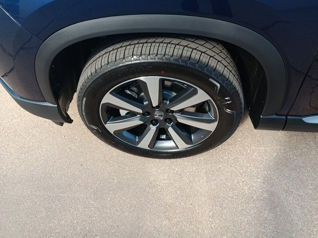 2025 Honda Pilot Touring photo 26