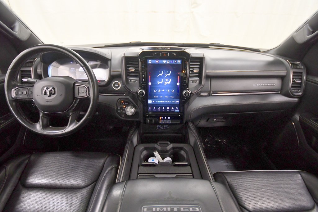 2023 Ram 1500 Limited photo 3