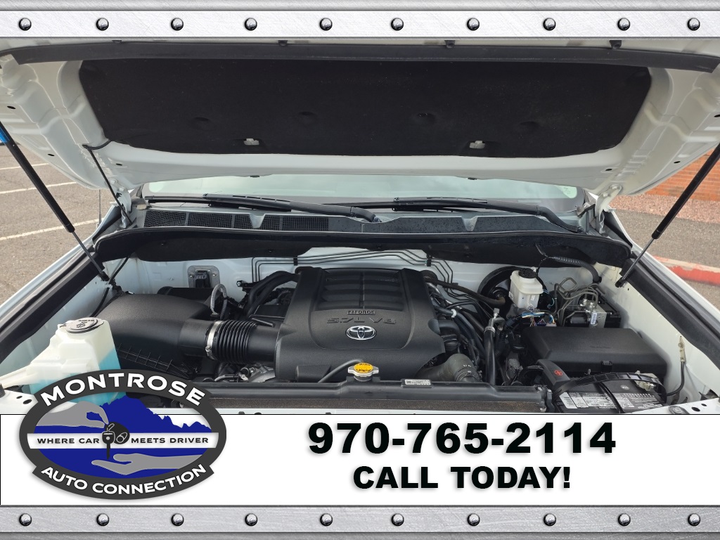 2014 Toyota Tundra SR5 photo 32