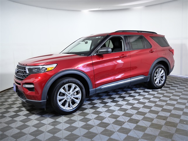 2023 Ford Explorer XLT photo 4