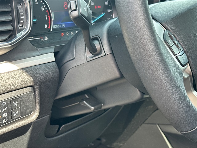 2023 Ford Explorer XLT photo 29