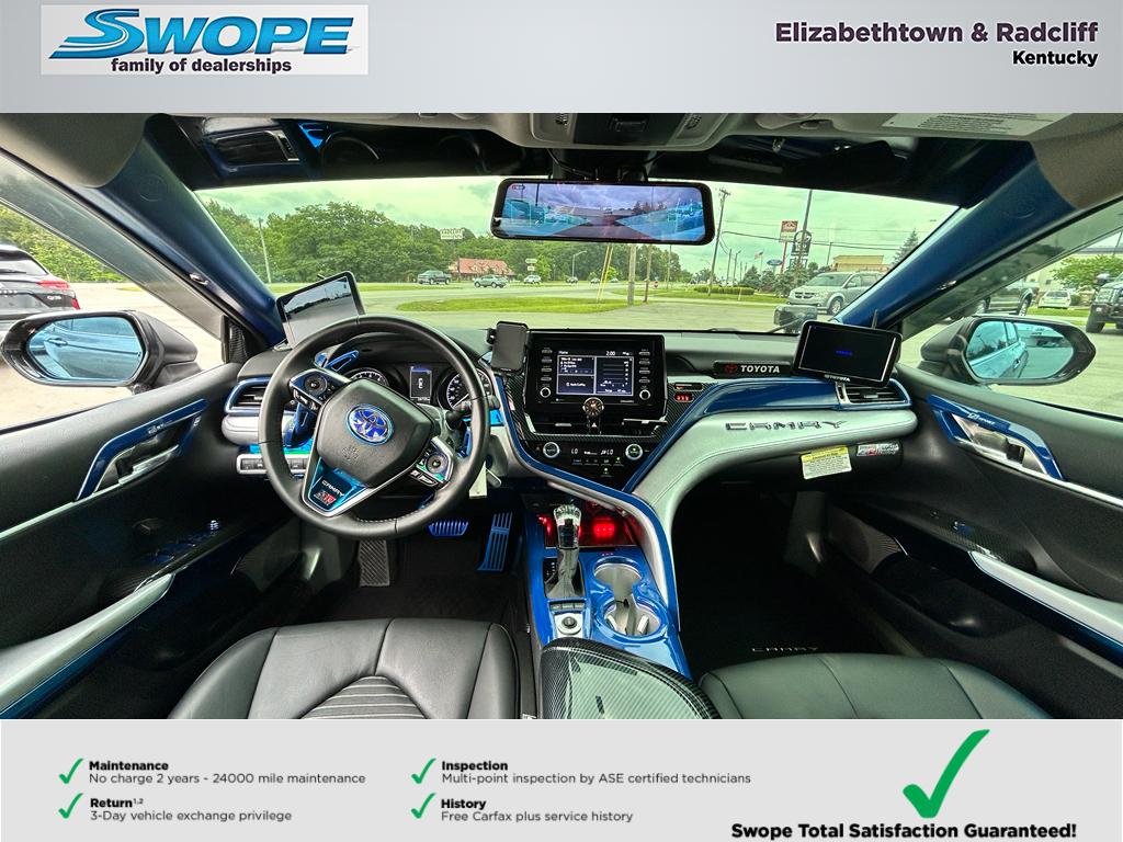 2022 Toyota Camry SE photo 13