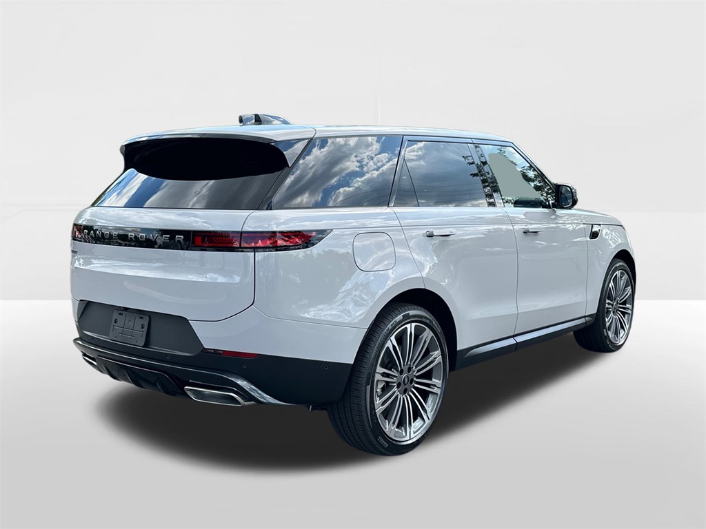 2025 Land Rover Range Rover Sport P360 SE photo 4