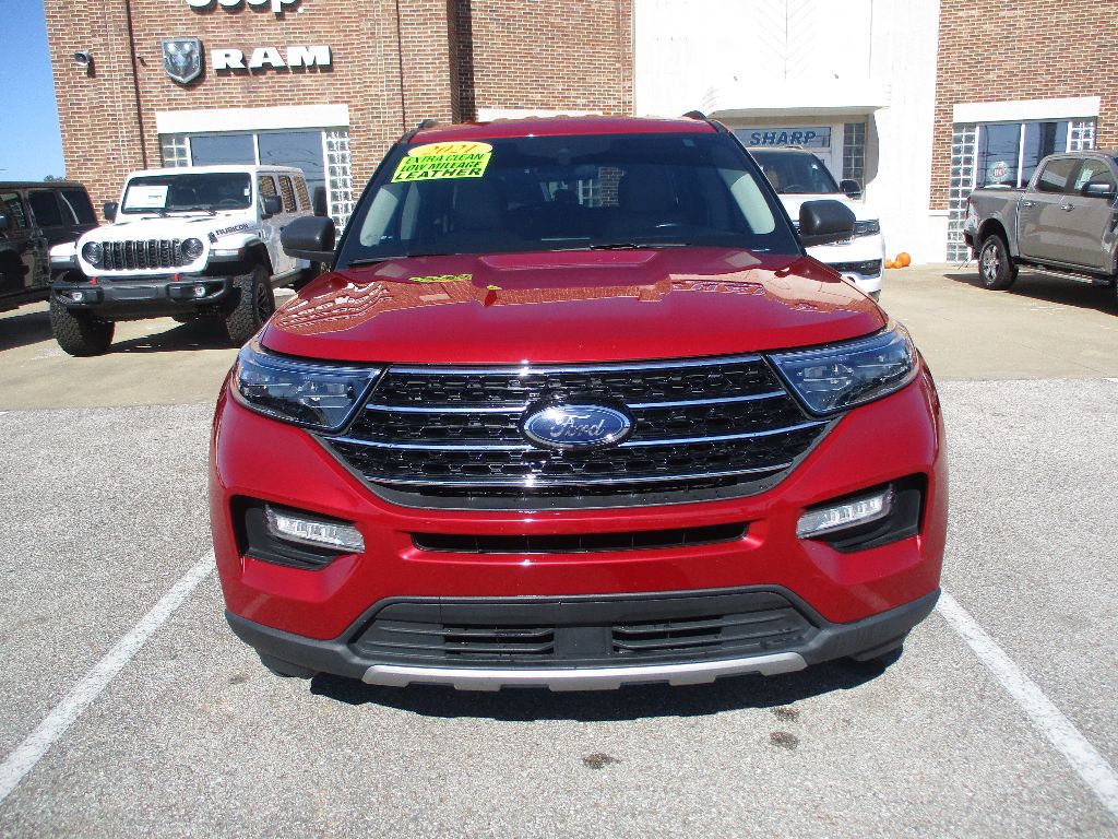 2021 Ford Explorer XLT photo 2