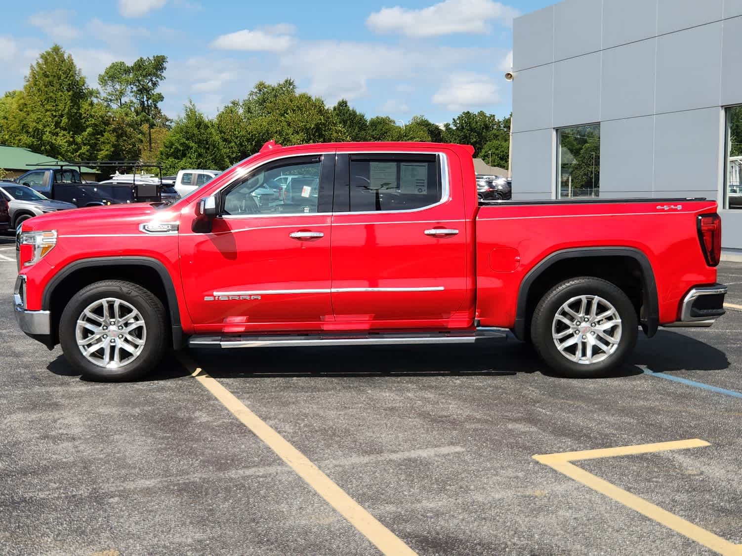 2021 Gmc Sierra 1500 SLT photo 5