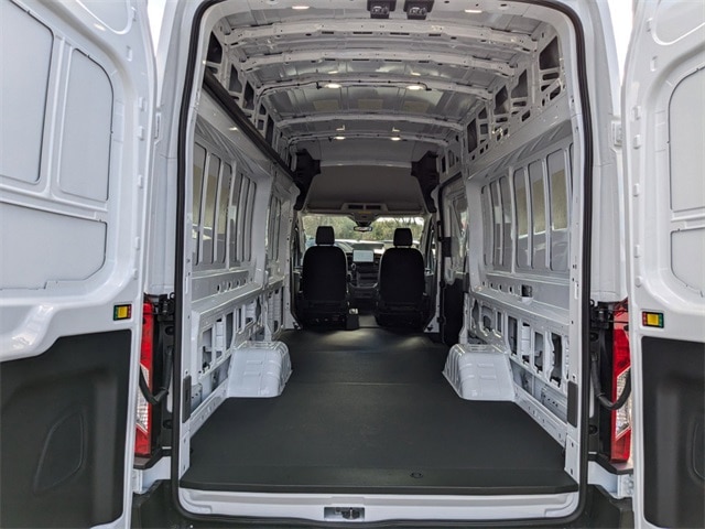 2024 Ford Transit photo 10
