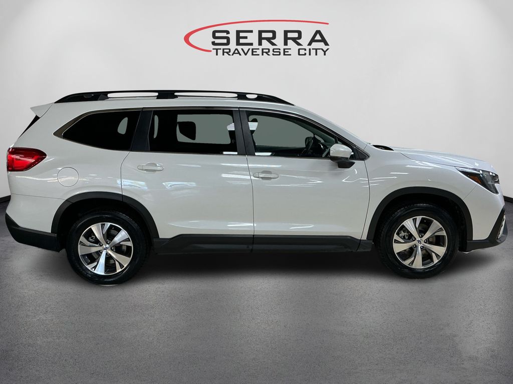 2024 Subaru Ascent Premium photo 4