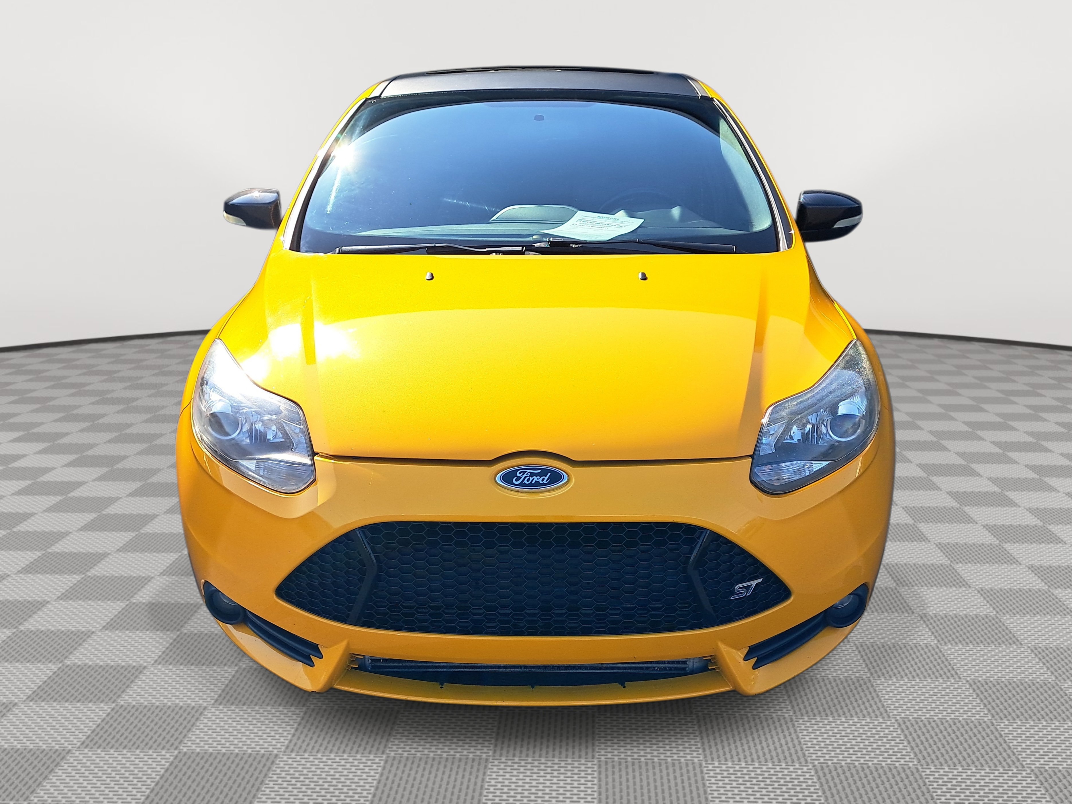 2013 Ford Focus ST photo 2