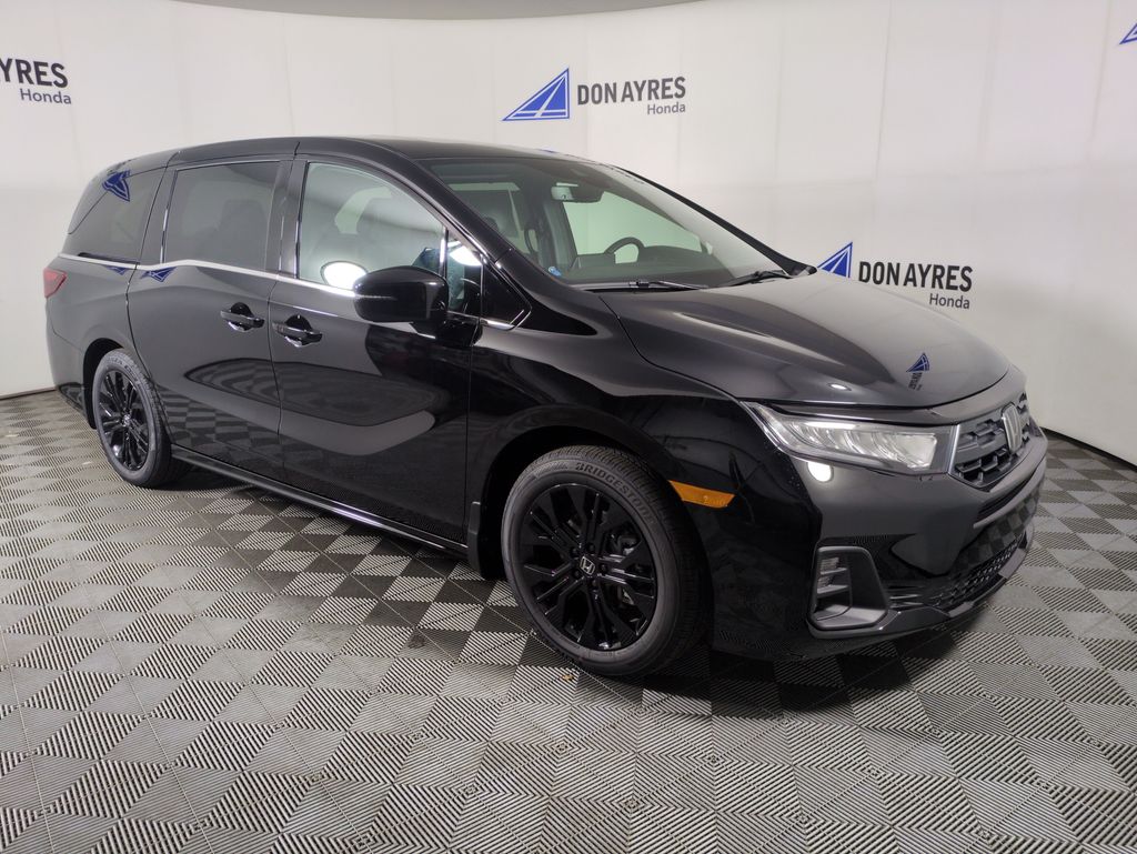2026 Honda Odyssey photo 7