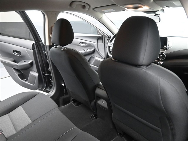 2025 Nissan Sentra SV photo 21