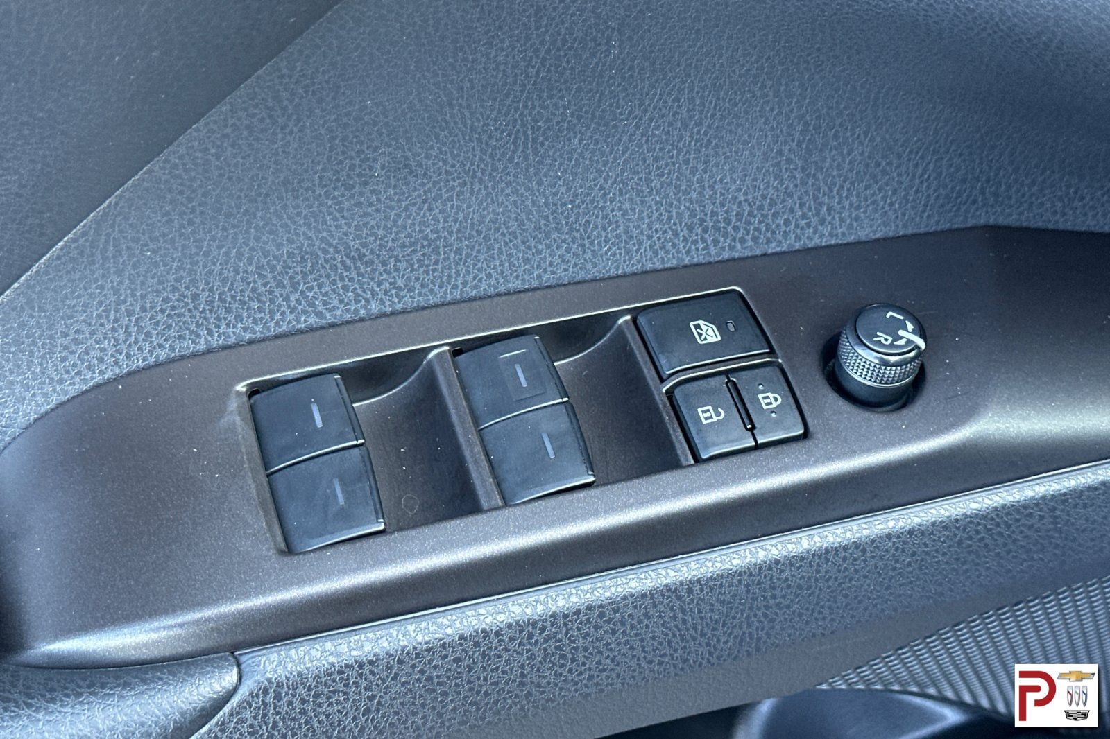 2024 Toyota Camry SE photo 12
