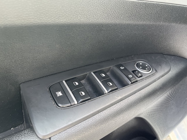 2022 Kia Forte LXS photo 24