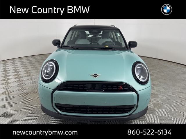 2025 Mini Cooper Signature photo 2