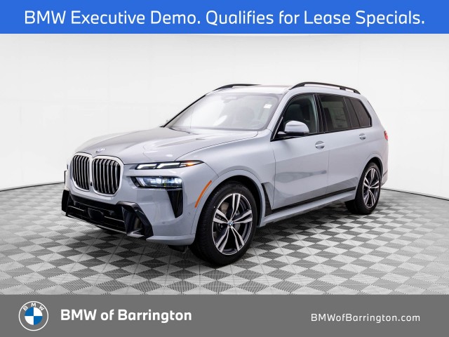 2025 BMW X7 xDrive40i