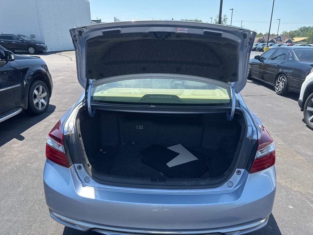 2017 Honda Accord Hybrid EX-L photo 16