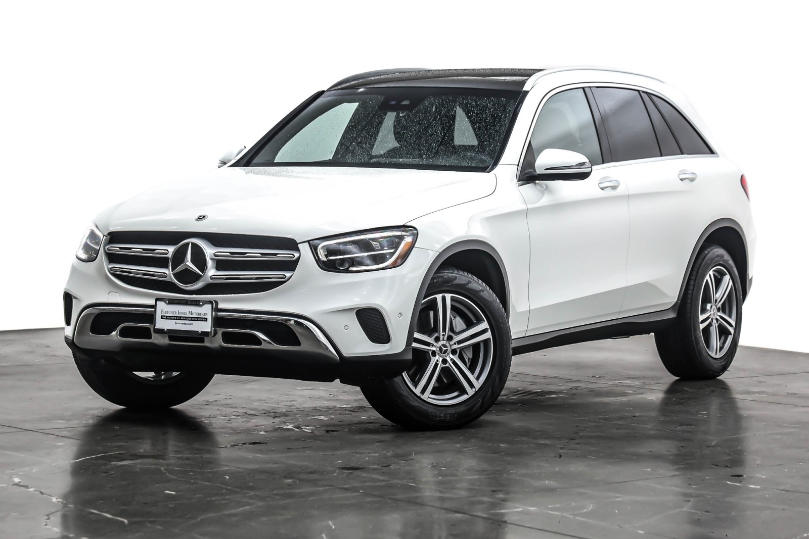 2022 Mercedes-Benz GLC GLC300's photo