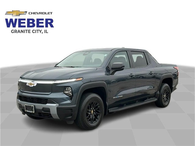 2026 Chevrolet Silverado EV LT's photo