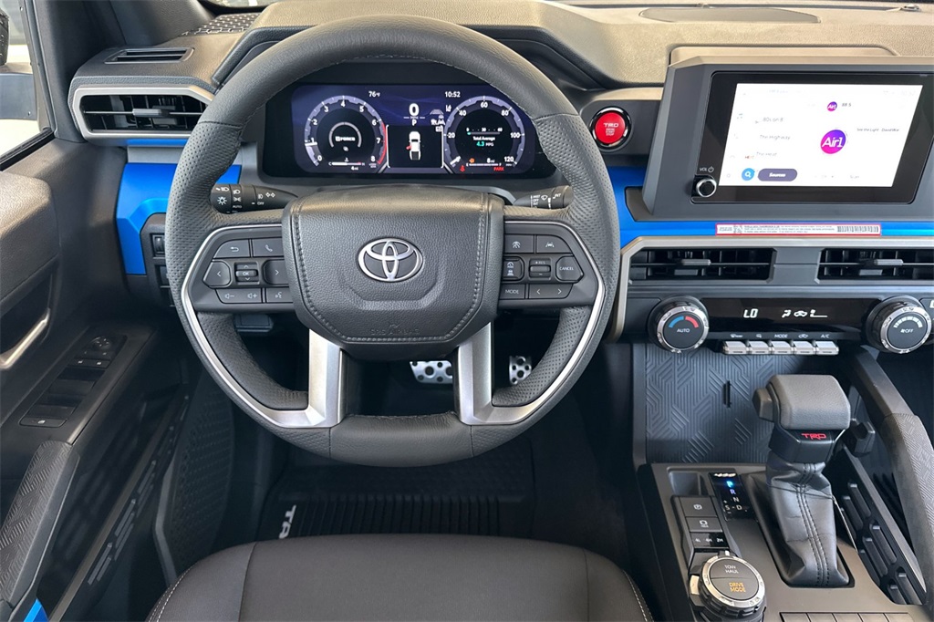 2025 Toyota Tacoma TRD Sport 4x4 Double Cab photo 13