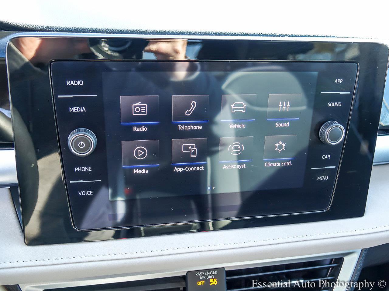 2025 VOLKSWAGEN TAOS - Image 13