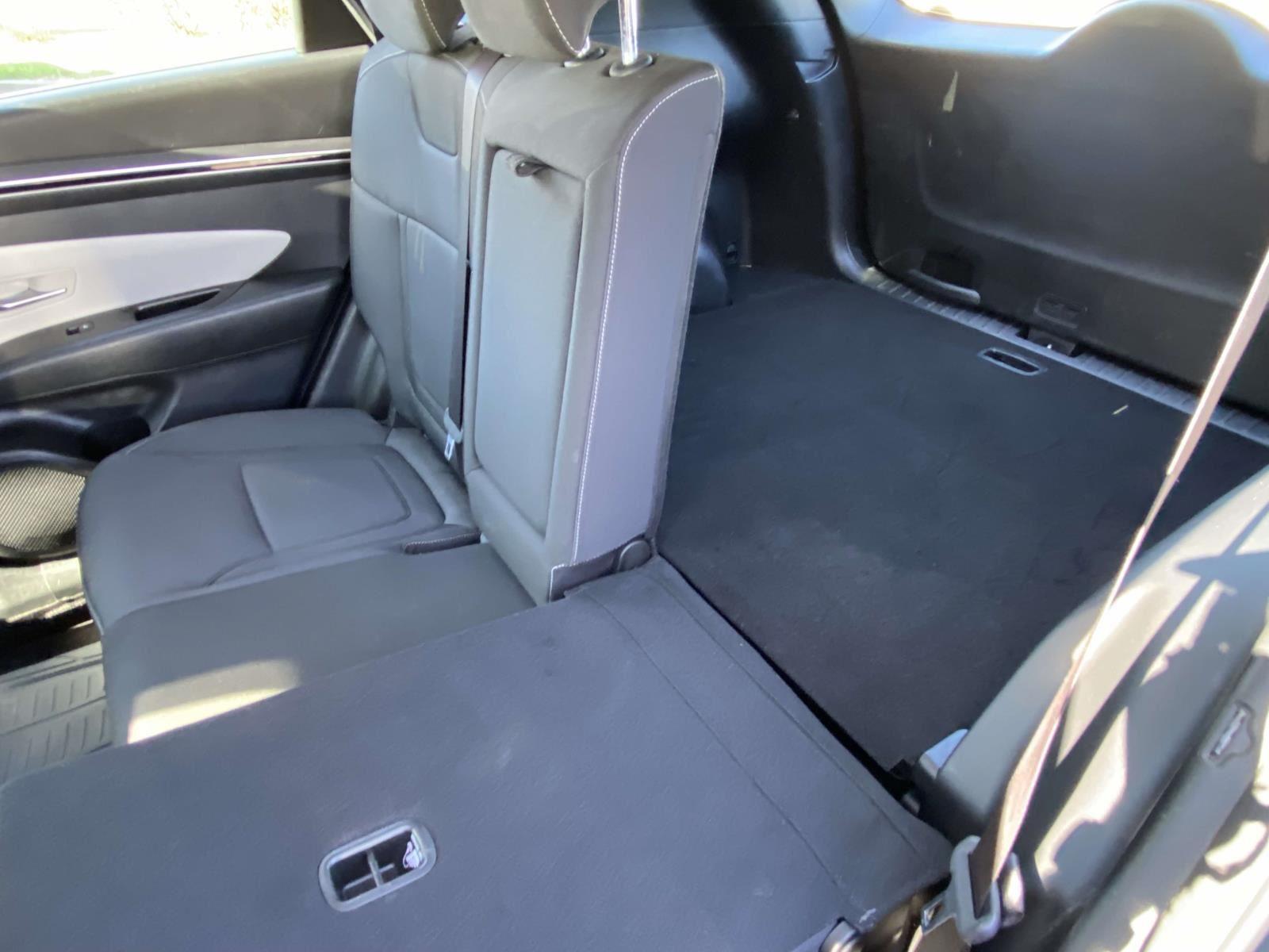 2022 Hyundai Tucson SE photo 3