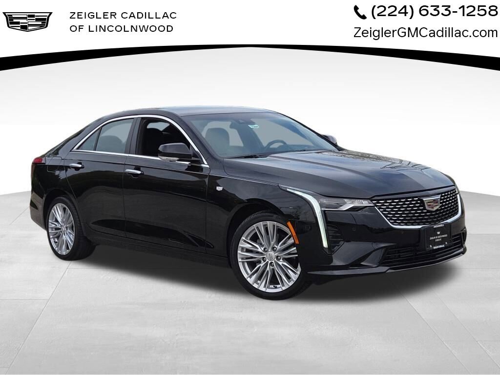 2025 Cadillac XT5 Luxury's photo