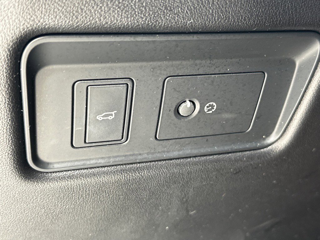 2020 Land Rover Range Rover HSE photo 20