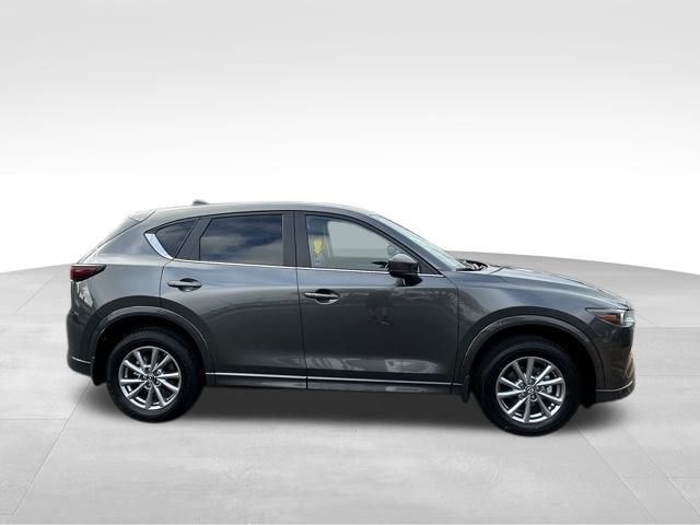 2025 Mazda CX-5 2.5 S Preferred photo 3