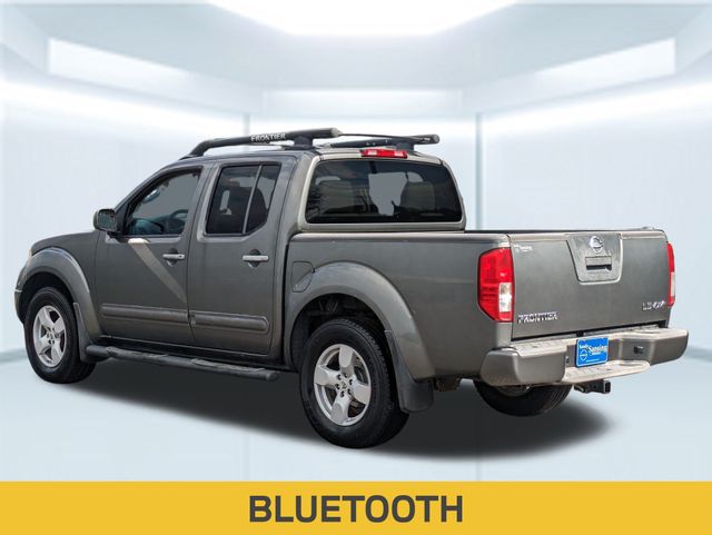 2006 Nissan Frontier LE photo 3