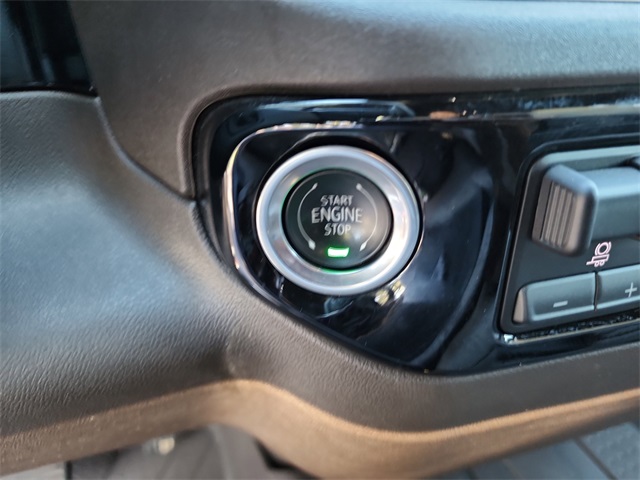 2024 Chevrolet Silverado 1500 LT photo 23