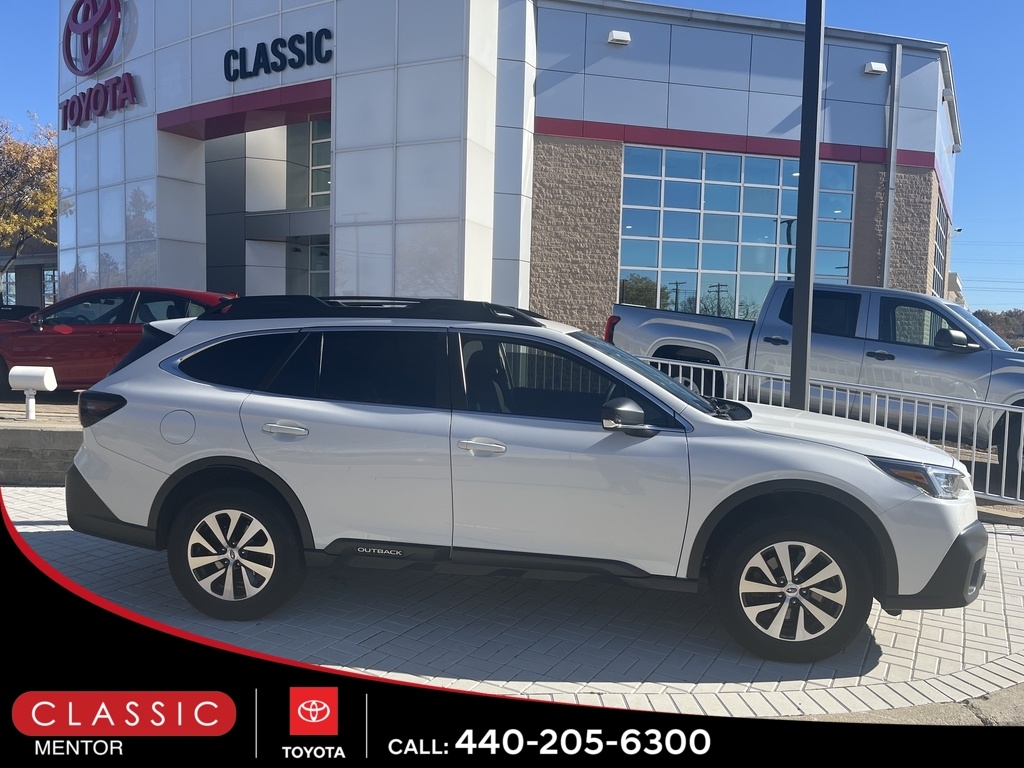 2022 Subaru Outback Base