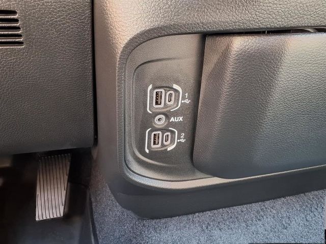 2026 Ram 1500 Warlock photo 22