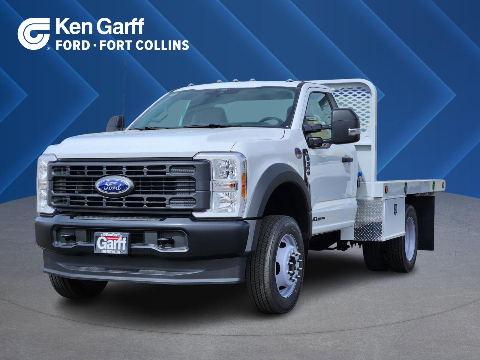 2024 Ford F-550 Super Duty Chassis Cab XL's photo