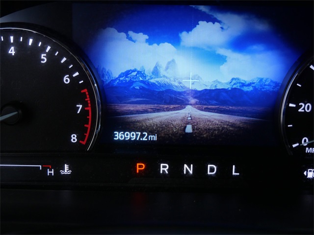 2023 Ford Explorer XLT photo 17