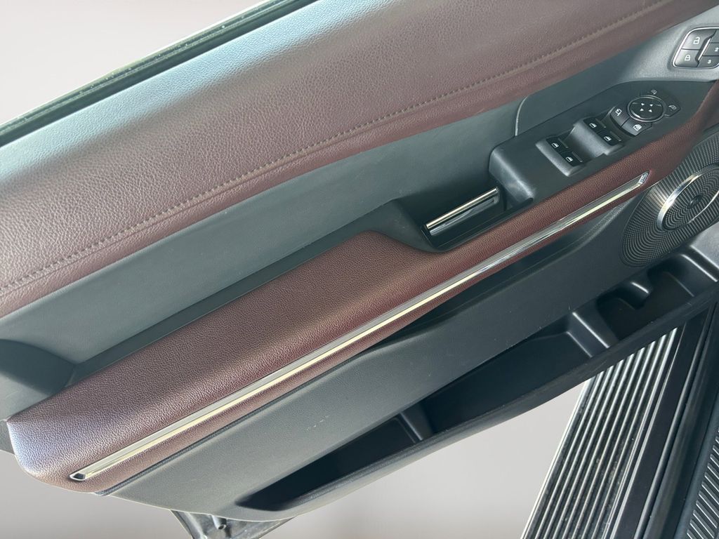 2023 Ford Expedition MAX Limited photo 10