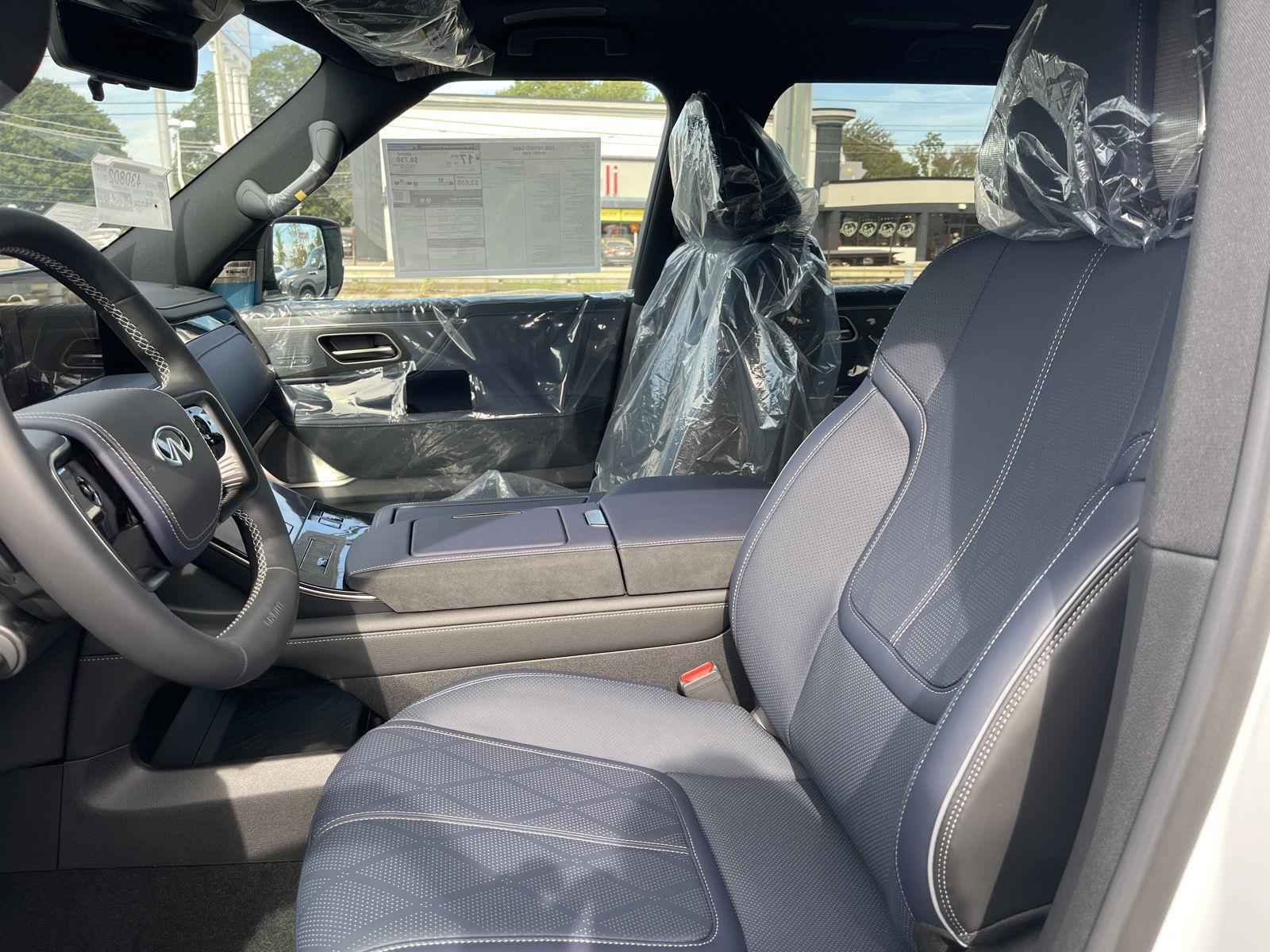 2026 Infiniti QX80 Sensory photo 9