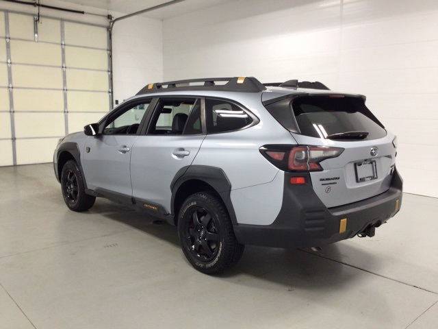 2022 Subaru Outback Wilderness photo 6